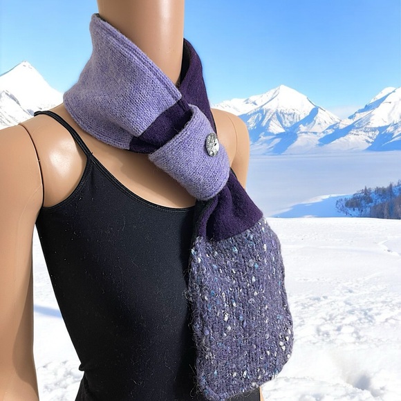 New Minfly Creations Purple Pocketed Scarf - Picture 4 of 16